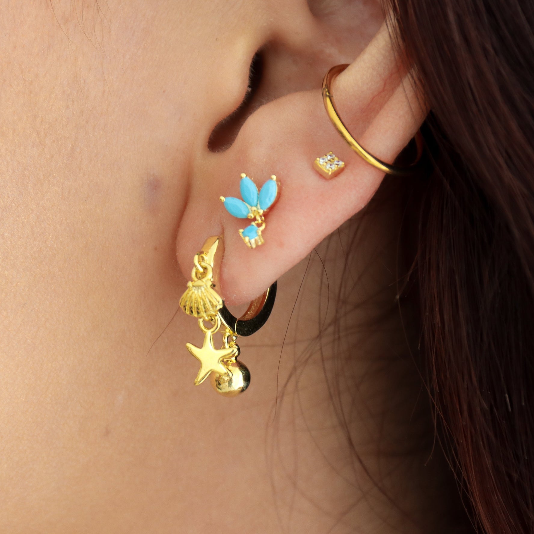 Kri | Gold Plated & Sterling Silver Shell Star Fish Huggie Earrings