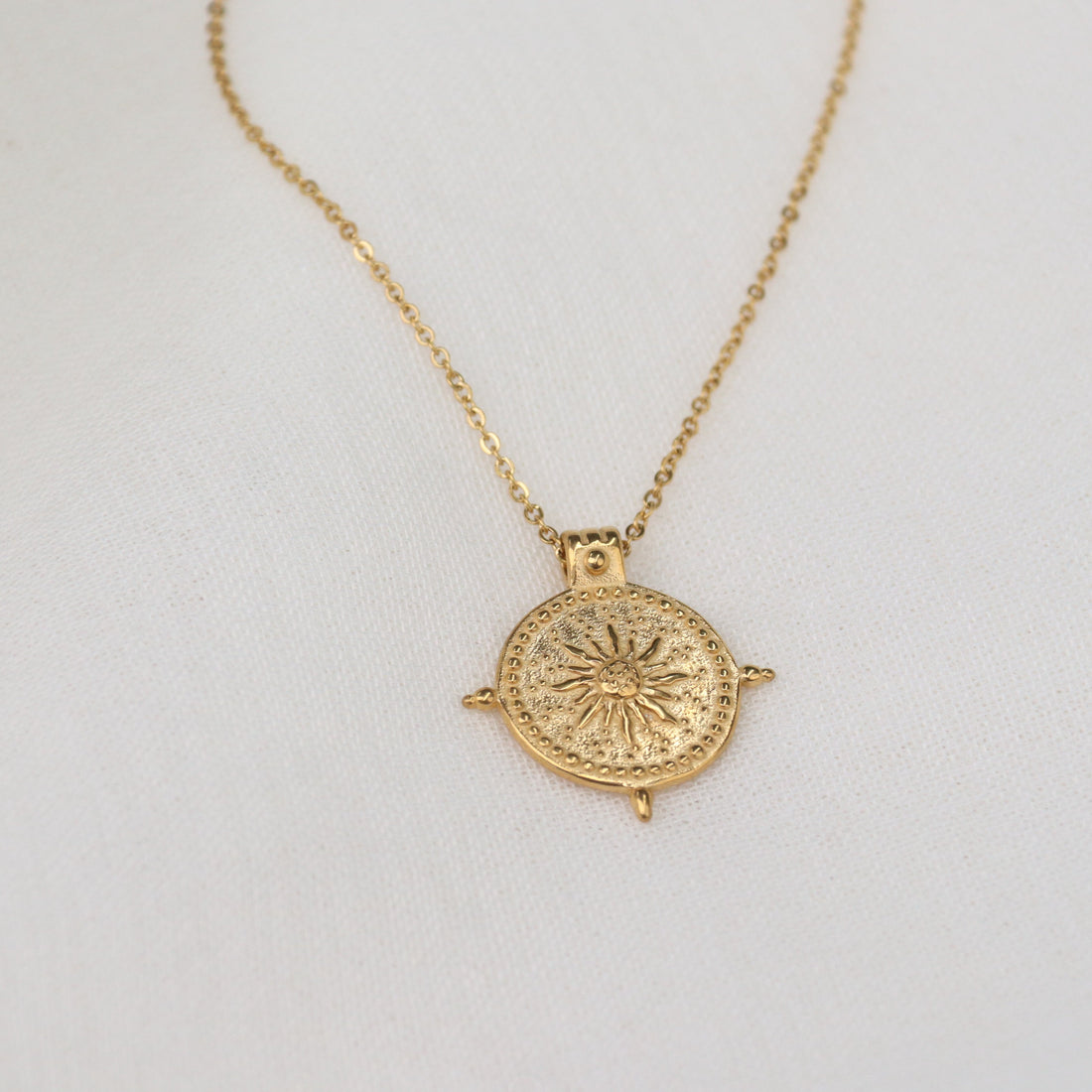 Phai | 18k gold plated Sunburst Pendant Necklace