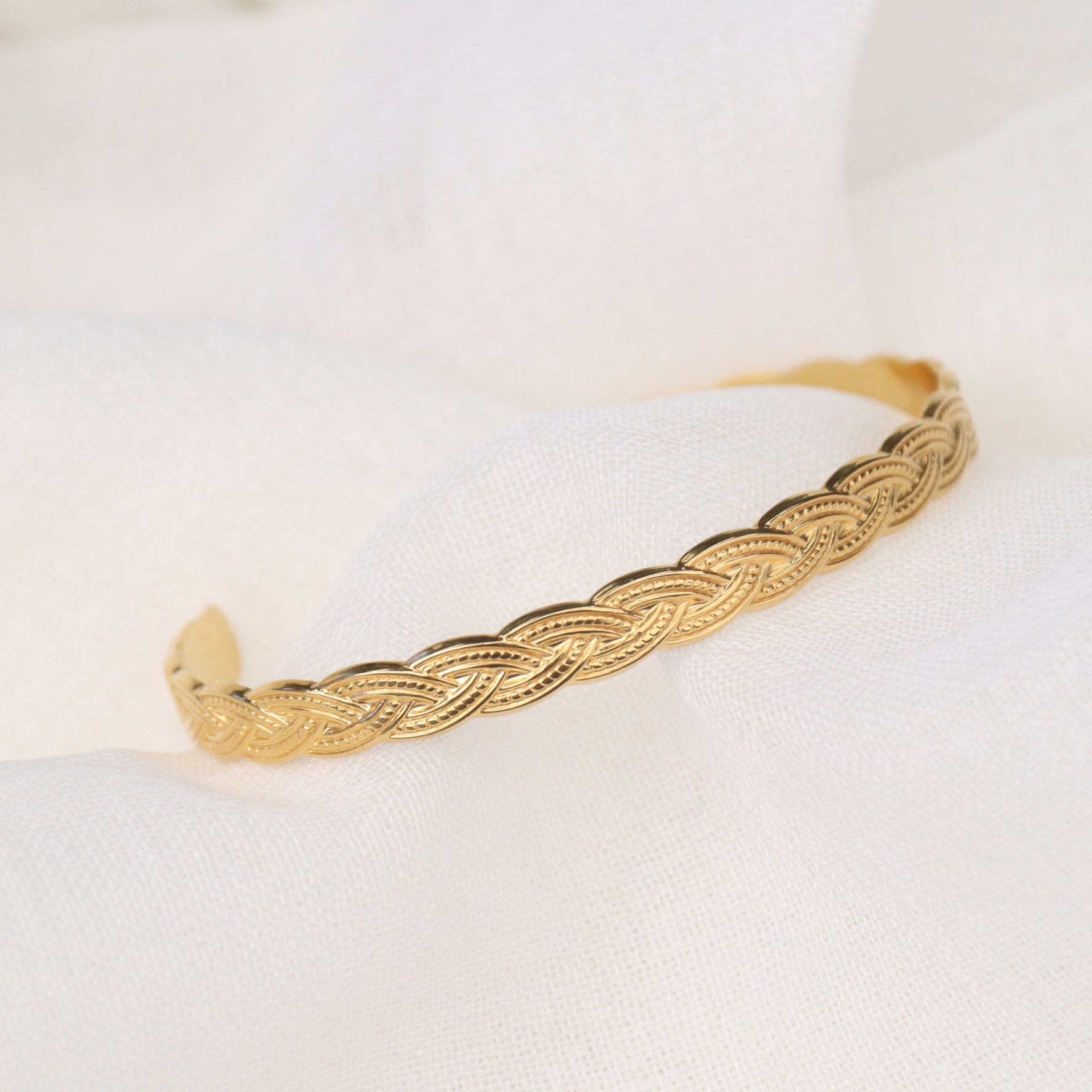 Katrina | Stainless Steel 18K Gold Plated Cuff Bangle