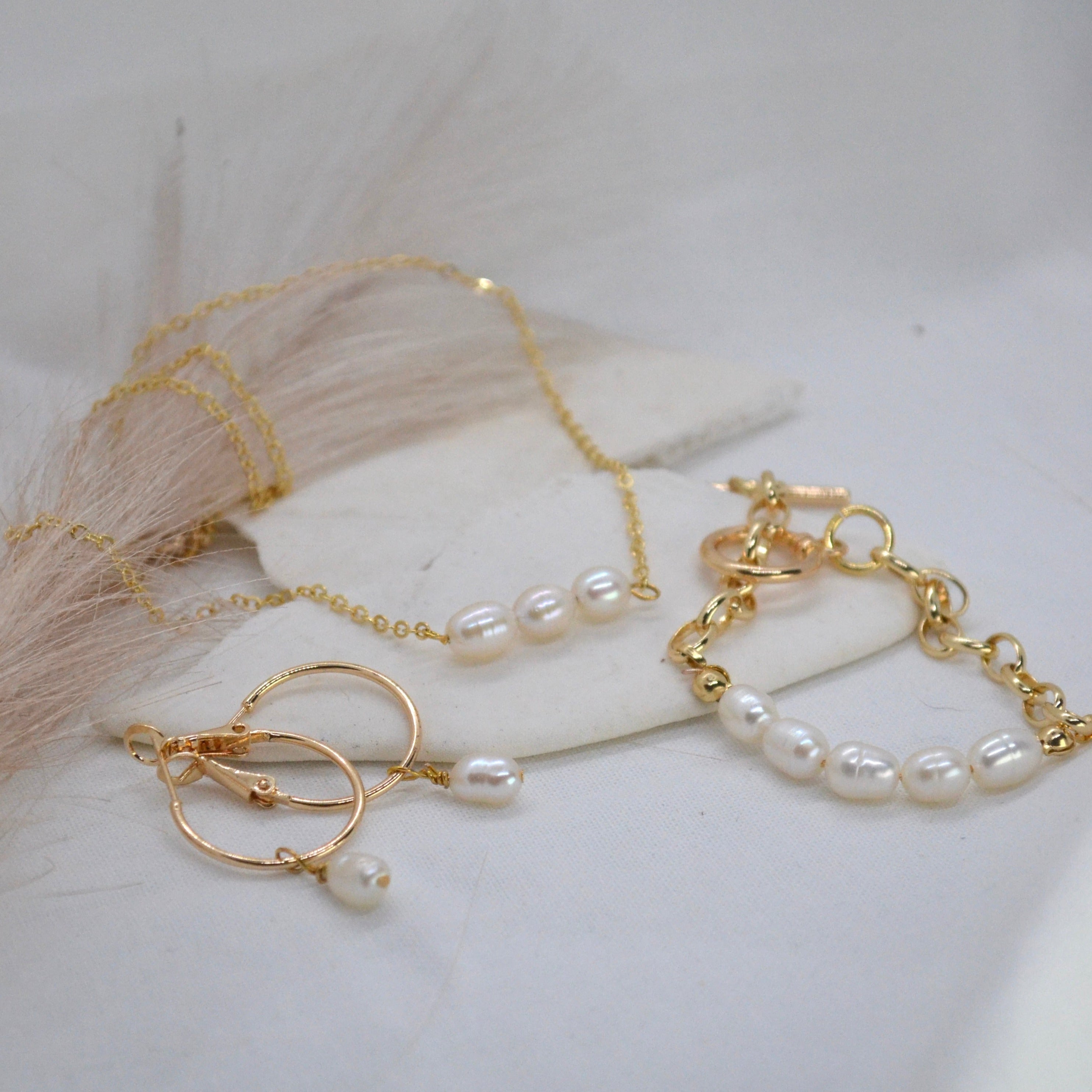 Tiga | Pearl Pendant Necklace - Boheme Life Collection
